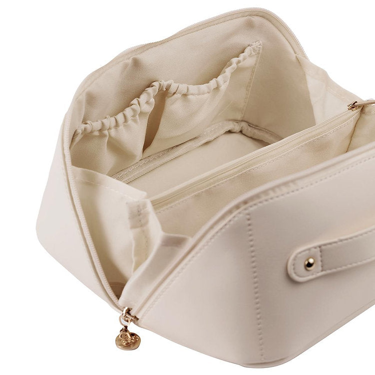 Victoria Vynn COSMETIC BAG