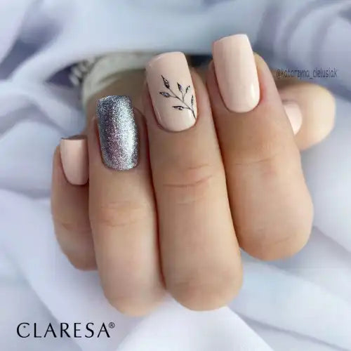 Claresa FALLIN’ LOVE 4 Gel Polish 5 ml